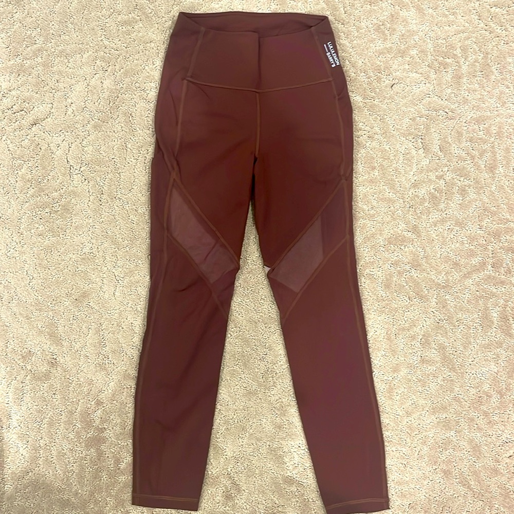 Lululemon stronger as one leggings maroon